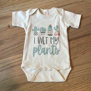 Baby onesie 0-3M
